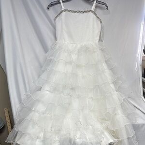 Tip Top USA Elegant White pearl and gems Ruffled Kids tiered lined Dress 10